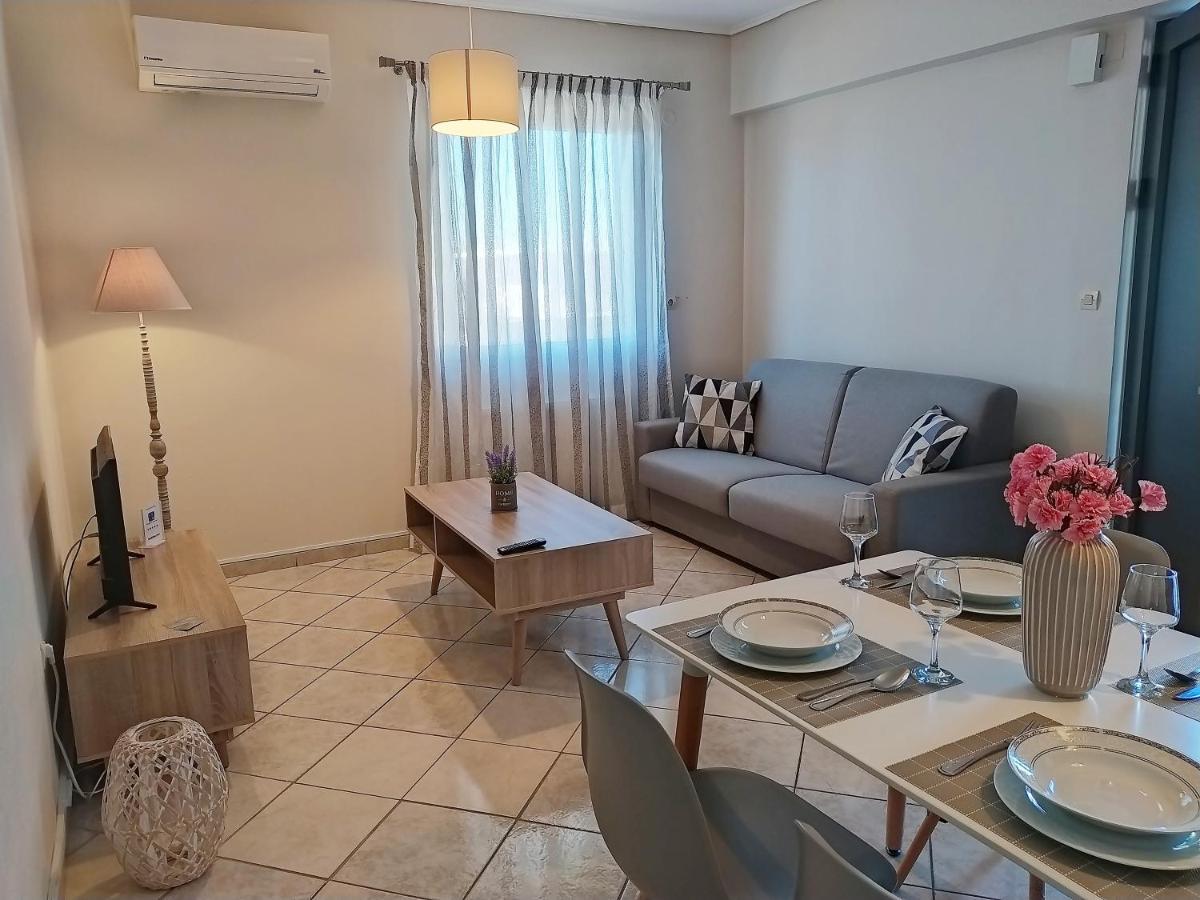 Blue Yard Apartments Kalamata Room photo