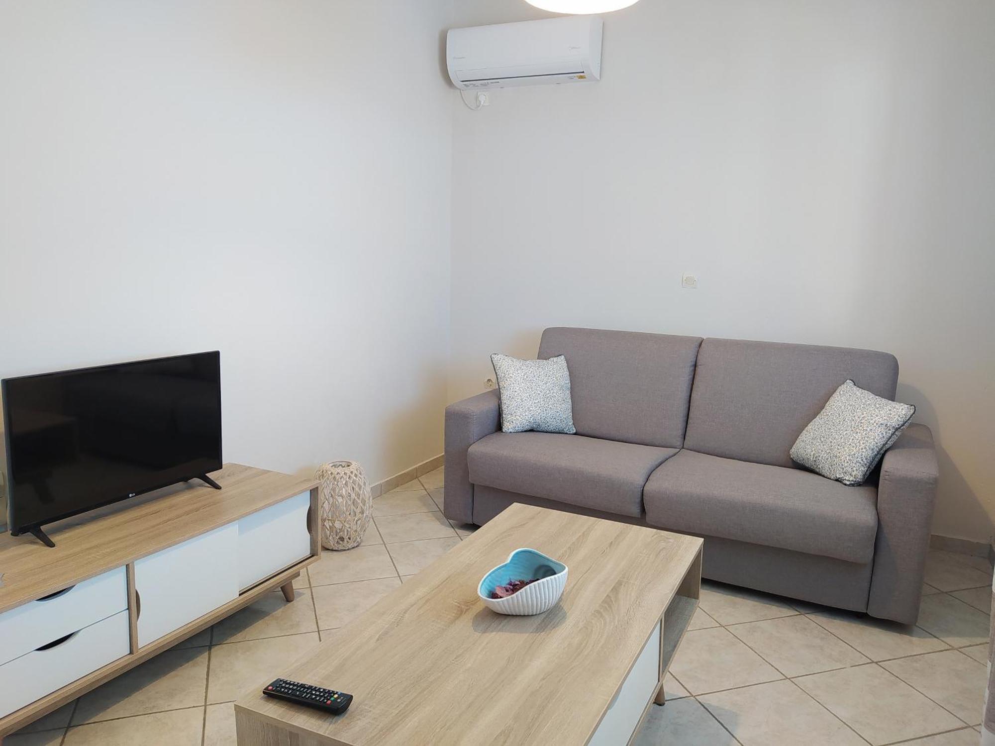 Blue Yard Apartments Kalamata Room photo