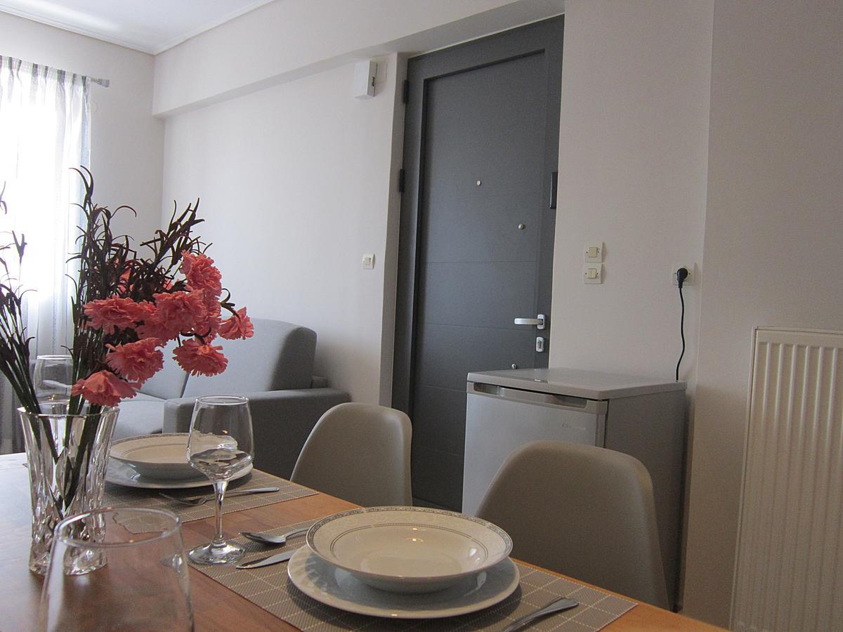Blue Yard Apartments Kalamata Exterior photo